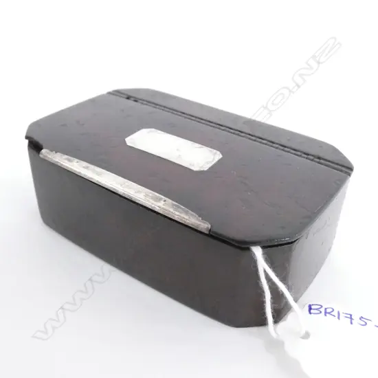 GEORGIAN? LEATHER AND SILVER MOUNTED SNUFF BOX WITH MAUCHLINE HINGE 