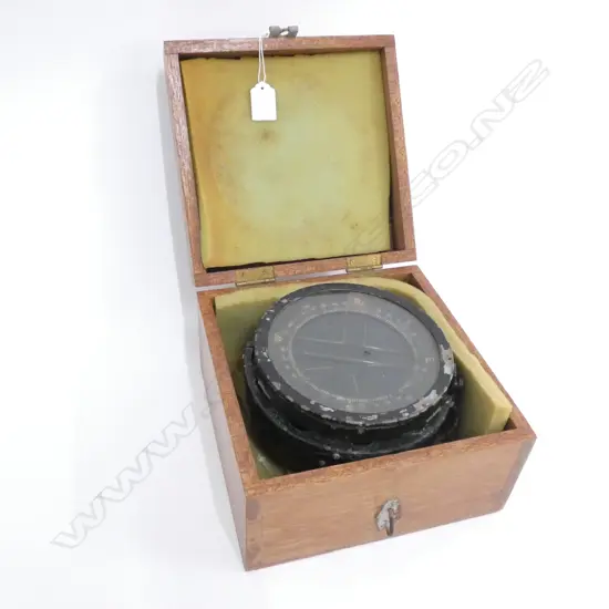 OLD WOODEN BOXED SHIPS COMPASS