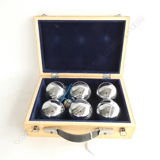CASED SET 6 BOULES L.285mm