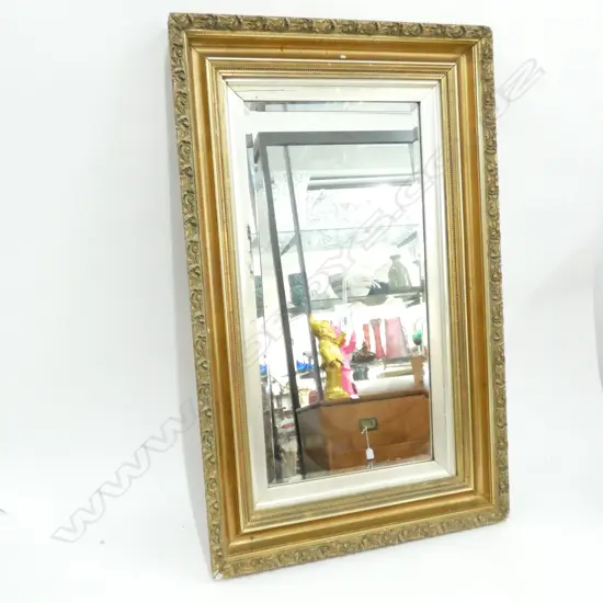 GILT FRAMED BEVELLED MIRROR 810x505mm
