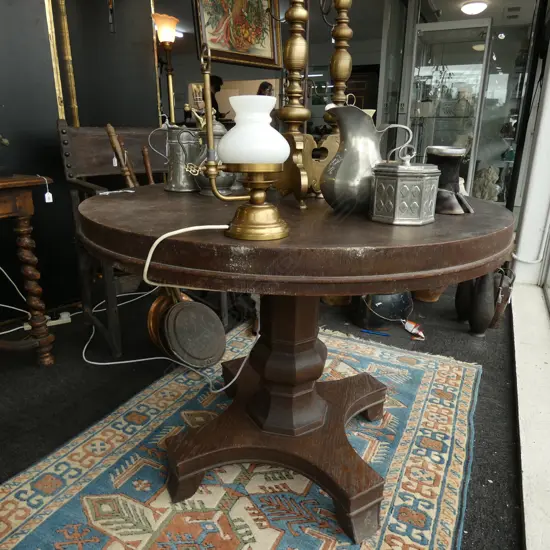 ANTIQUE PEDESTAL DINING TABLE D. 1010 MM