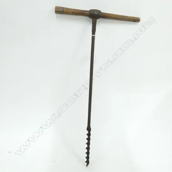 HAND FORGED AUGER