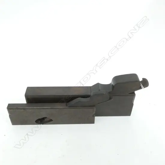 2 ANTIQUE METAL SHOULDER PLANES, A MATHIESON & SON ETC