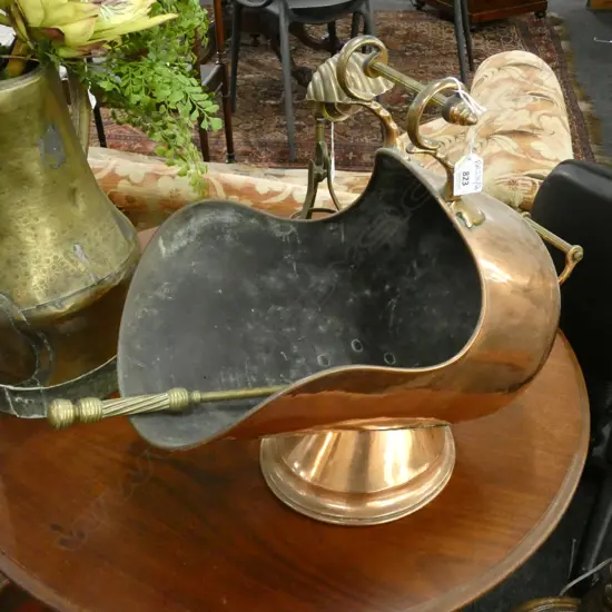 COPPER VICTORIAN COAL SKUTTLE L.450mm