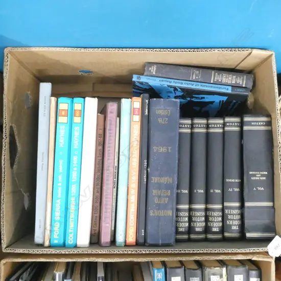 BOX LOT ASST. MOTOR MECH. MANUALS