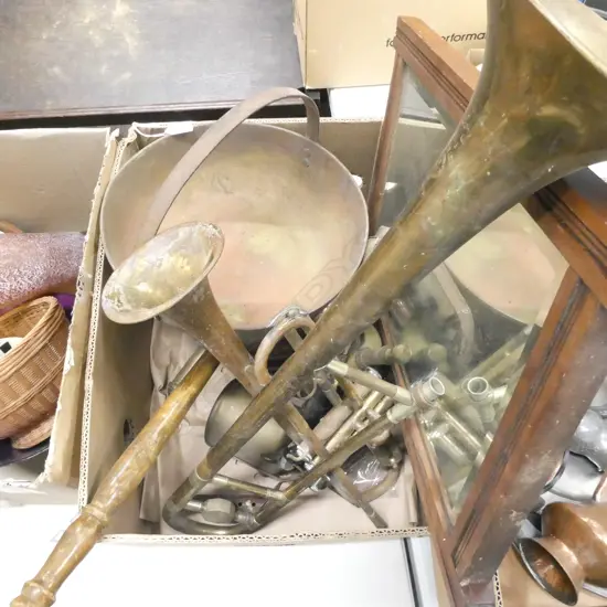 ASST BRASS WARE /INSTRUMENTS /MIRROR ETC