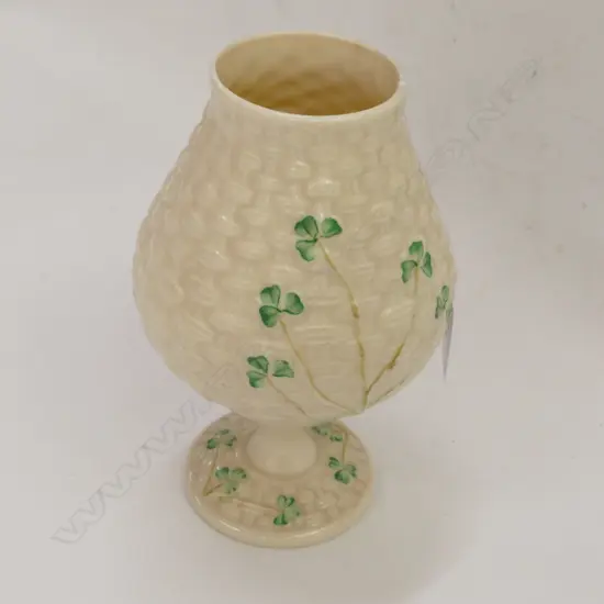 BELLEEK BASKET WEAVE NIGHT LIGHT 2 PCE H.165mm