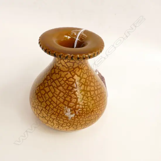 LATE 19thC USA Elton Pottery small gold crackle glaze vase...