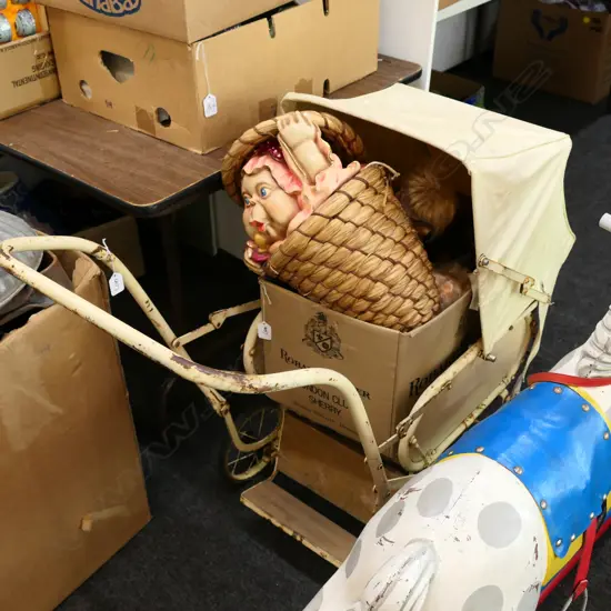 VINTAGE PRAM AND BOX OF DOLLS INCL. CANE BASKET BABY