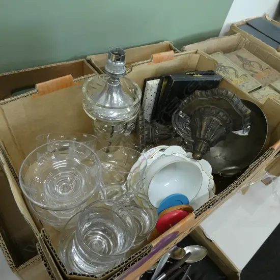 BOX LOT CRYSTAL LAMP BASE, SHELLEY, GILT WALL SHELVES ETC