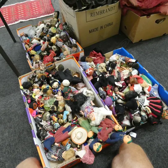 3 BOXES OF COSTUME DOLLS 