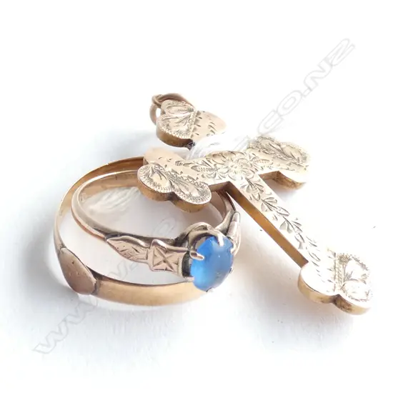 2 GOLD RINGS; 9CT BLUE STONE 1.9 GRAMS & 18CT BAND 1.4 GRAMS + 9CT CROSS 2GRAMS