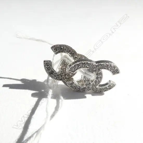 	PR CHANEL STYLE FAUX EARRINGS