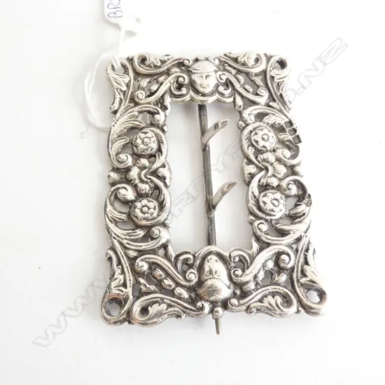 EDWARDIAN ST. SILVER BUCKLE