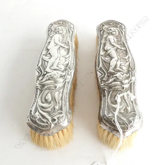 PAIR OF ART NOUVEAU SILVER CLOTHES BRUSHES BIRMINGHAM 1906