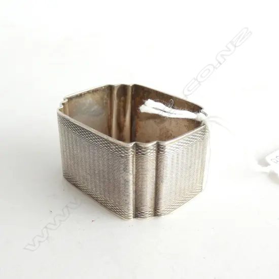 SILVER NAPKIN RING BIRMINGHAM 1939