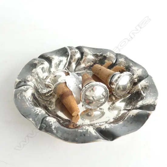 GERMAN SILVER 835 DISH 132GMS + 3 800 SILVER STOPPERS
