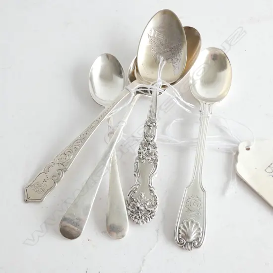 5 SILVER TEASPOONS OF VARIOUS PATTERNS 80gm