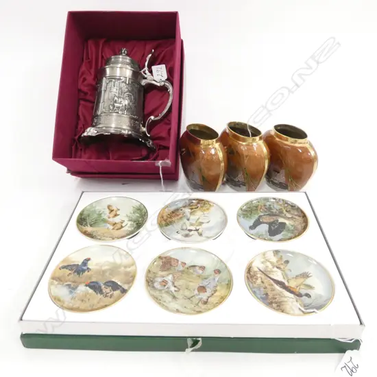 3 ENAMEL & BRASS VASES / PEWTER TANKARD & 6 KAISER BIRD COASTERS.