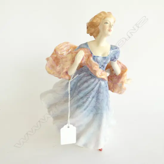 R/DOULTON FIGURINE 'MORNING BREEZE' HN3313 H.210mm