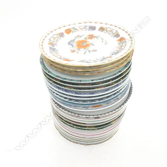 24 ASST LIMOGES IMARI PLATES DIA 165MM