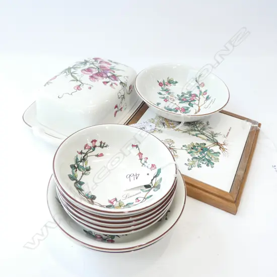 VILLEROY & BOCH TILE TRIVET / BUTTER DISH / 3 DESSERT BOWLS (DIA  140MM) & 5 CONDIMENT DISHES (DIA 115MM)