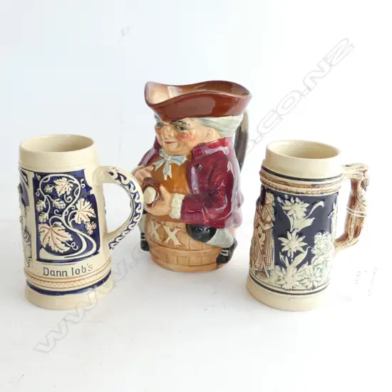 ROYAL DOULTON TOBY XX CHARACTER JUG H. 180MM & PR GERMAN BEER STEINS H. 130MM