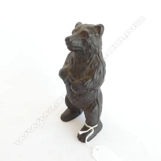 CAST IRON BEAR MONEY BANK H.150mm