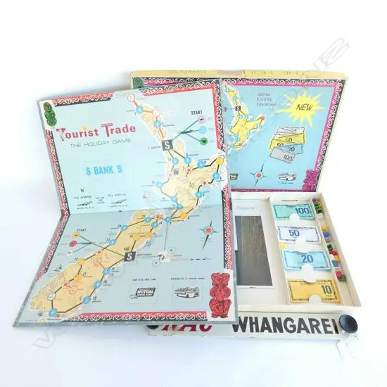 NZ TOURIST TRADE BOARD GAME & 'NAC WHANGAREI' HAND PAINTED SIGN L.405mm