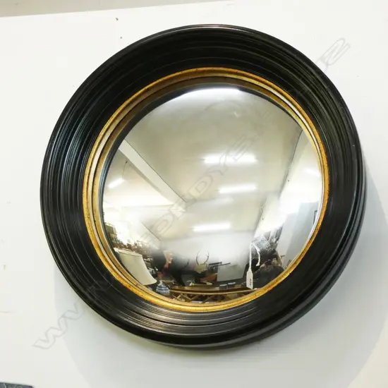 MODERN CONVEX MIRROR 650mm dia