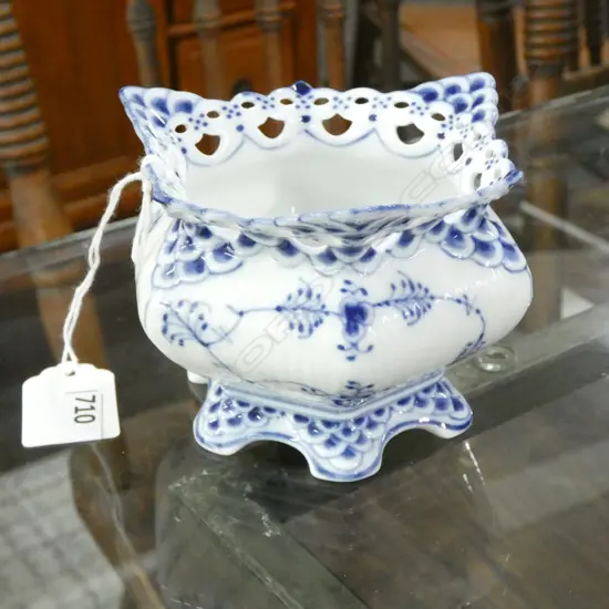 R/COPENHAGEN B/W POT H.100mm dia