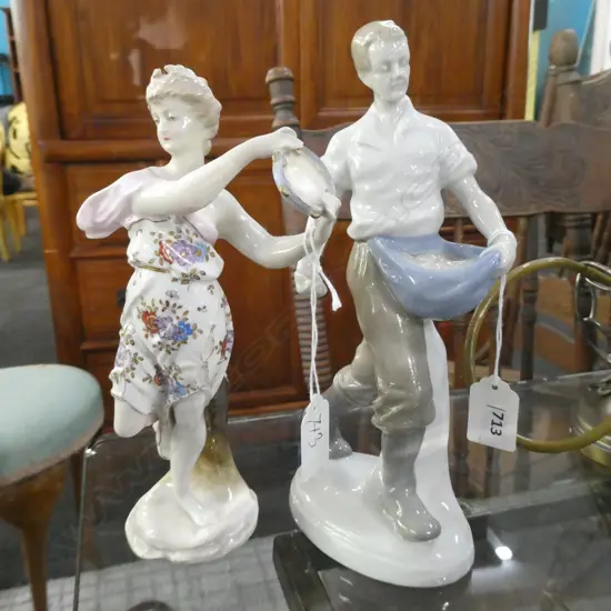2 FIGURINES; MEISSEN LADY H.220mm + GERMAN MAN