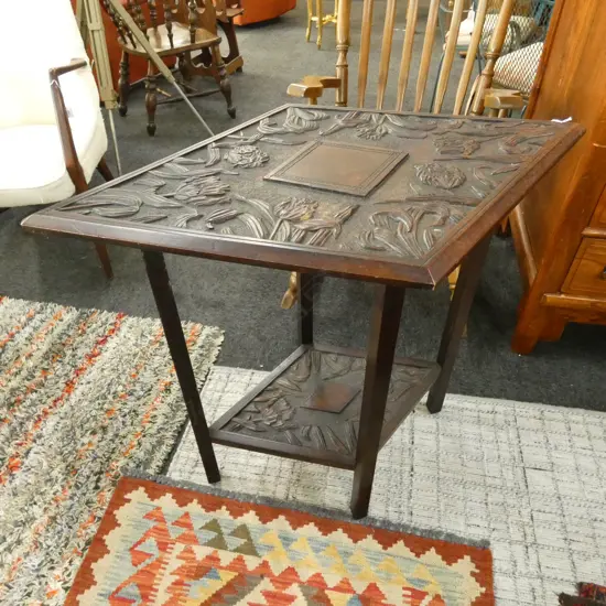 DIAMOND SHAPED CARVED WOODEN TABLE...