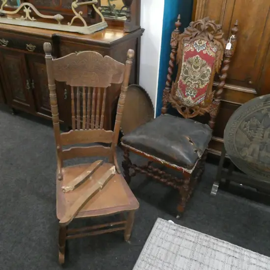 OAK JACOBEAN STYLE CHAIR LEATHER SEAT AF H.1140mm + SPINDLE BACK ROCKING CHAIR BORER AF