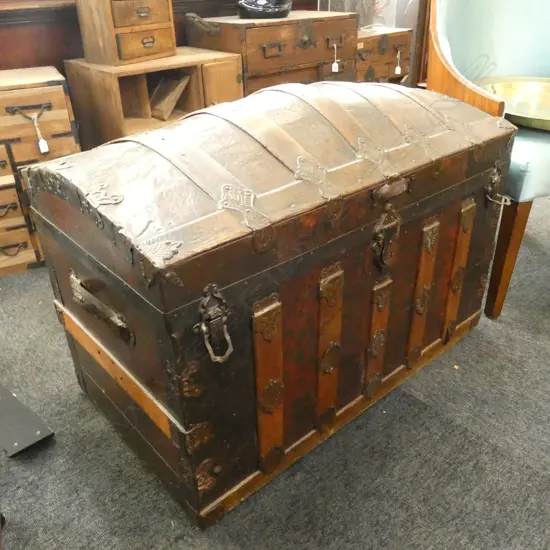 STEAMER TRUNK...