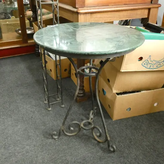 MARBLE TOP CAFE STYLE TABLE H.750mm 610mm dia