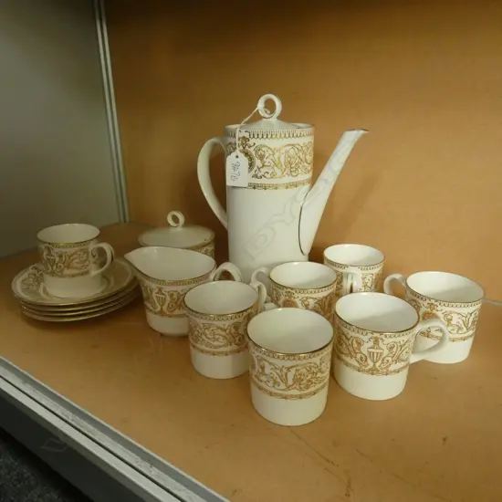ROYAL WORCESTER 'HYDE PARK' PART COFFEE SET; JUG, 7 CUPS, 4 SAUCERS