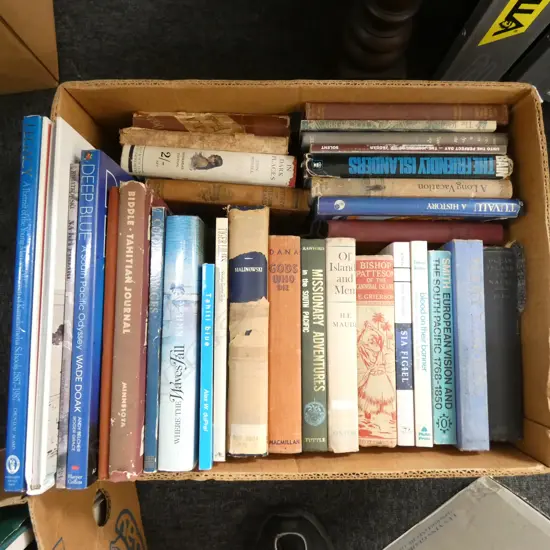BOX OF BOOKS - POLYNESIAN HISTORIES