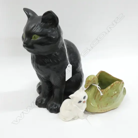LG SYLVAC BLACK CAT H. 220MM SM BESWICK CAT H. 75MM & BURTON STONEWARE SWAN L 130MM