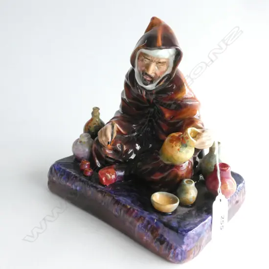 ROYAL DOULTON HM 1493 THE POTTER - H. 190MM