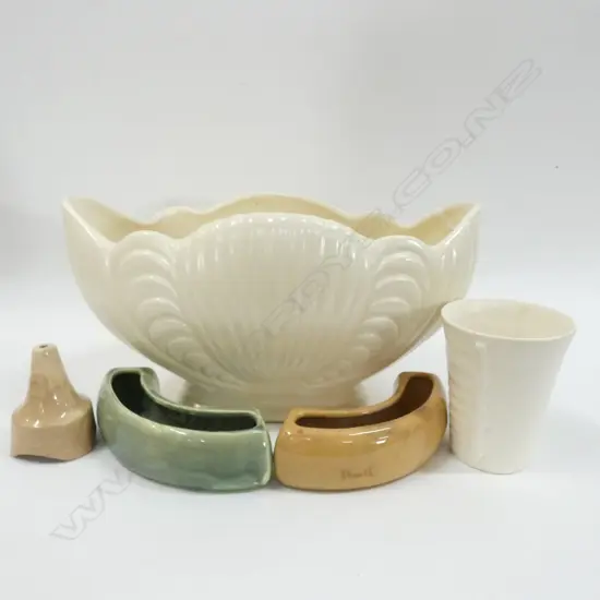 5 ASST VASES INCL CROWN LYNN  & PIE FUNNEL 