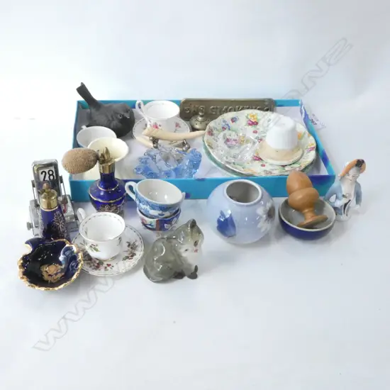 SM BOX COLLECTABLES INCL. ROYAL COPENHAGEN / HALF DOLL / RA MINIATURE C&S ETC..