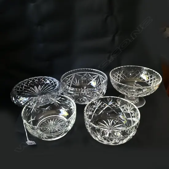 5 ASSORT LG CRYSTAL BOWLS - LARGEST DIA. 230MM