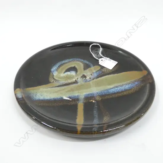 BRIAN GARTSIDE PLATE - DIA  238MM