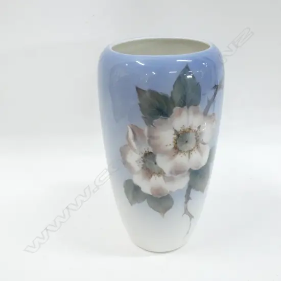 ROYAL COPENHAGEN LG VASE  - H. 240MM