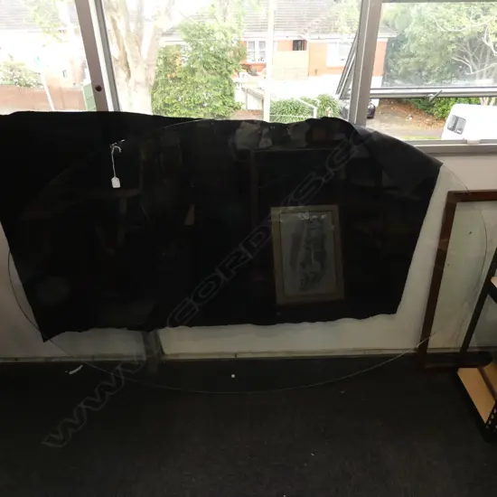 LARGE OVAL GLASS TOP FOR TABLE 