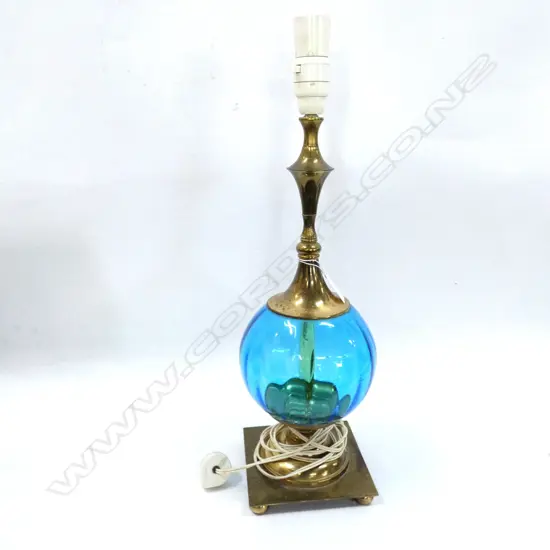 BRASS & BLUE GLASS TABLE LAMP BASE H. 530MM