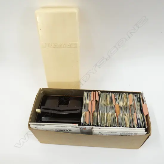 CREAM BAKELITE VIEWMASTER PLUS SLIDES