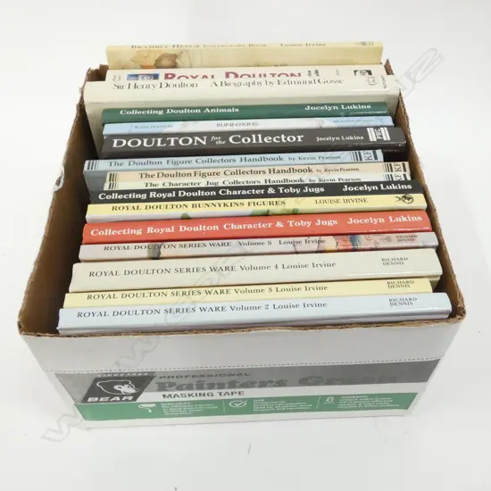 BOX REFERENCE BOOKS DOULTON
