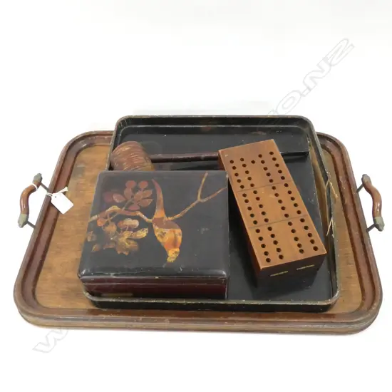 LG OAK TRAY / ENAMEL TRAY (DAMAGED) LG WOODEN PIPE (L 335M) OLD WOODEN GAME ETC.